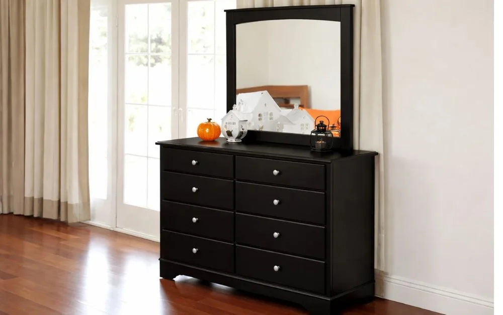 8 Reasons to Add a Mirrored Dressing Table to Your Bedroom