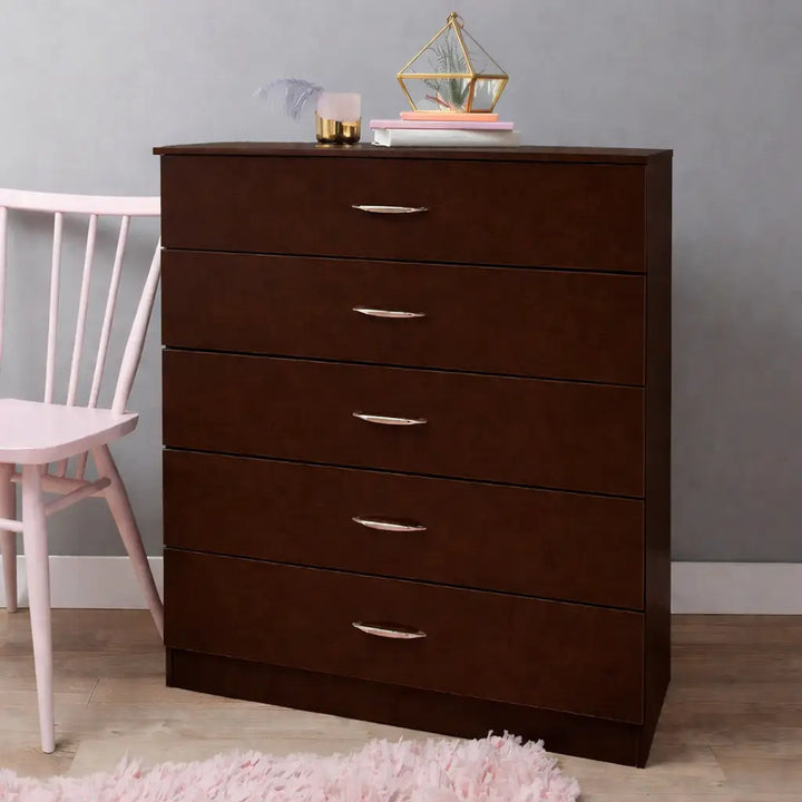 Chest of Drawers 3