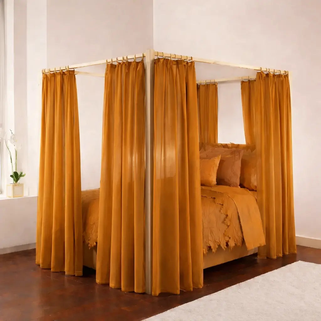 Poster Bed, Regal with Sheer Curtain