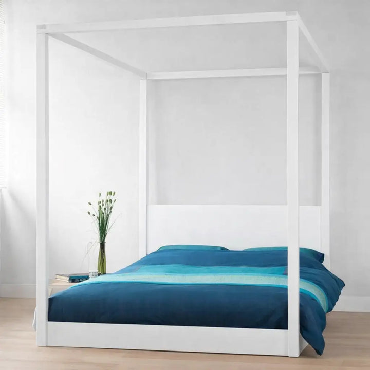 Poster Bed, Cube