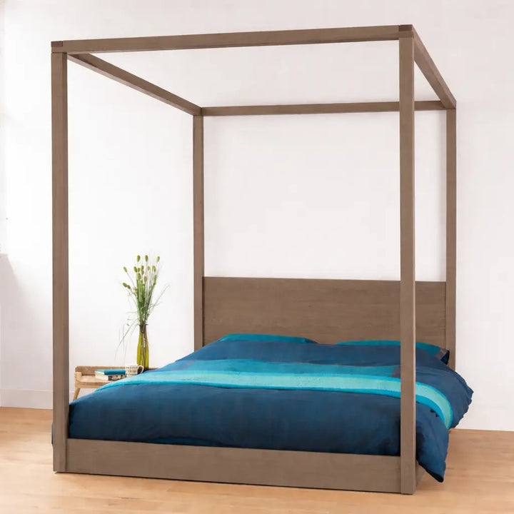 Poster Bed, Cube