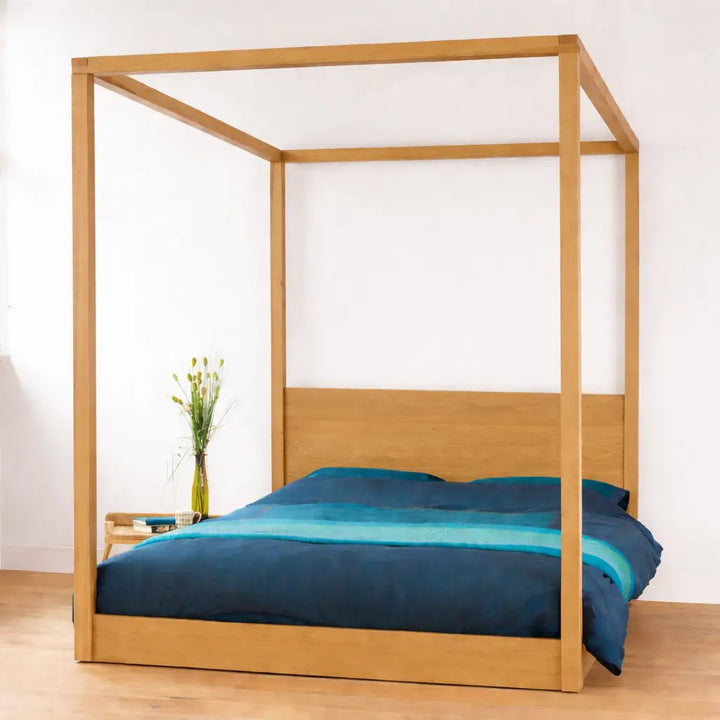 Poster Bed, Cube