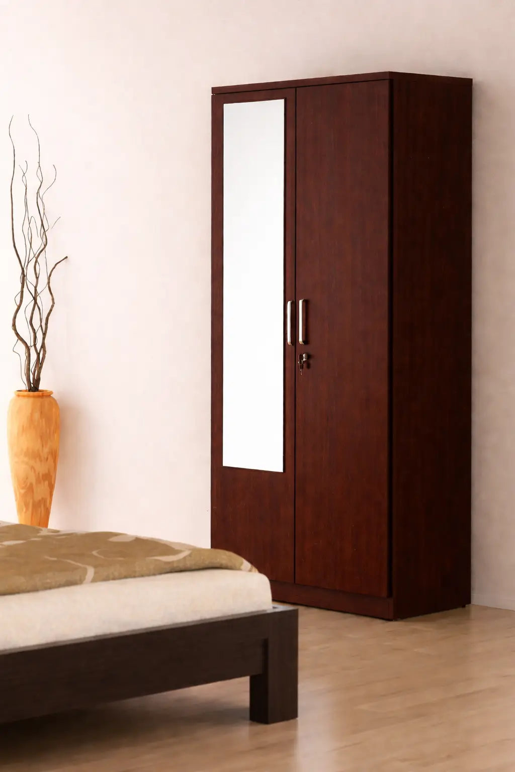Kosmo Wardrobe