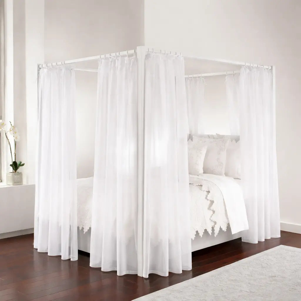 Poster Bed, Regal with Sheer Curtain