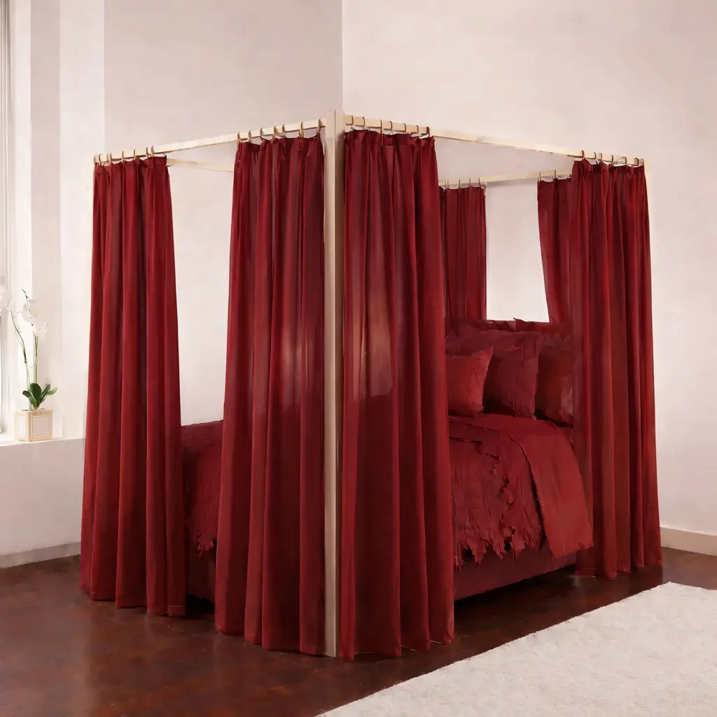 Poster Bed, Regal with Sheer Curtain